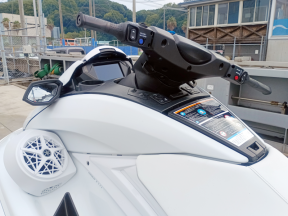 boat.image