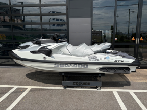 boat.image