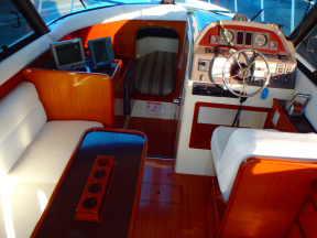 boat.image