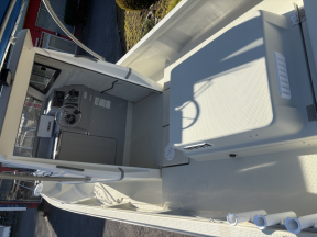 boat.image