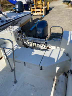 boat.image