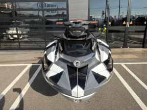 boat.image