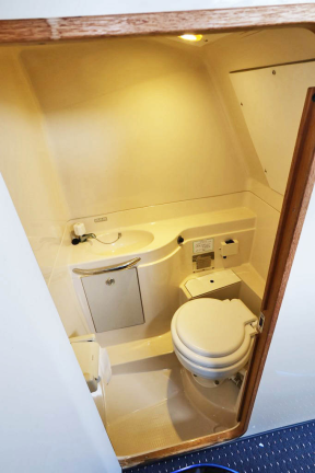 boat.image