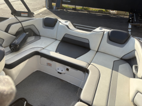boat.image