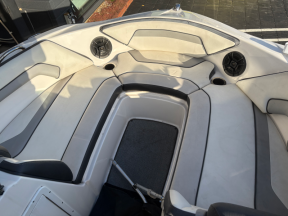 boat.image
