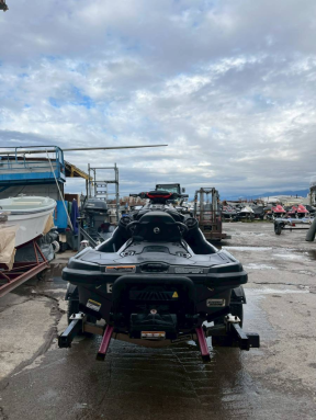 boat.image