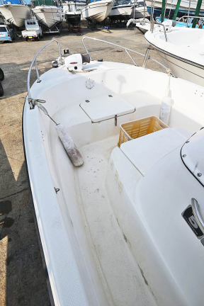 boat.image