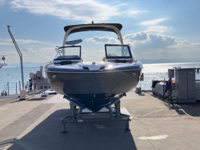 boat.image