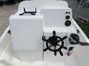 boat.image