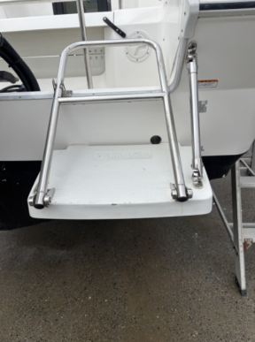 boat.image