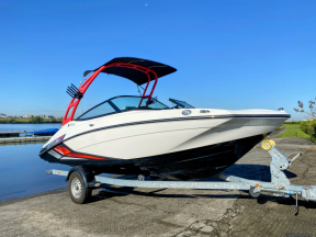boat.image