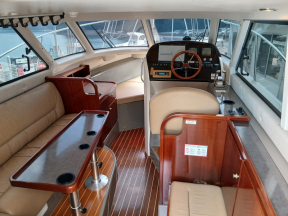 boat.image