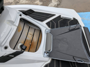 boat.image