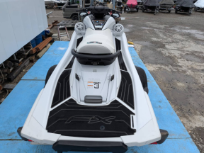 boat.image