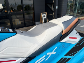 boat.image