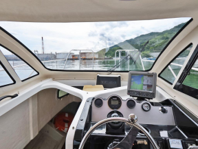 boat.image