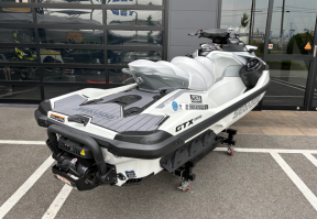 boat.image
