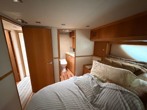 boat.image