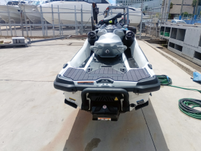 boat.image