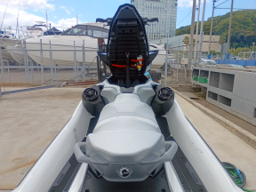 boat.image