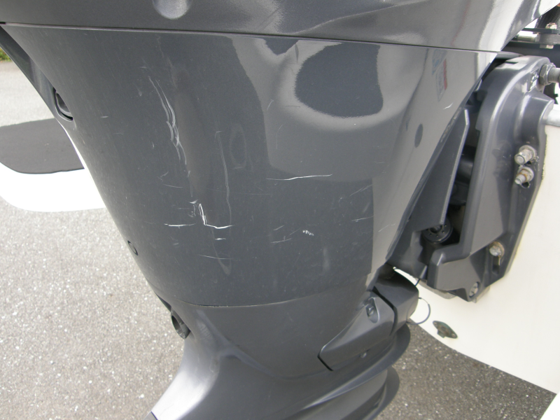 新艇中古艇販売