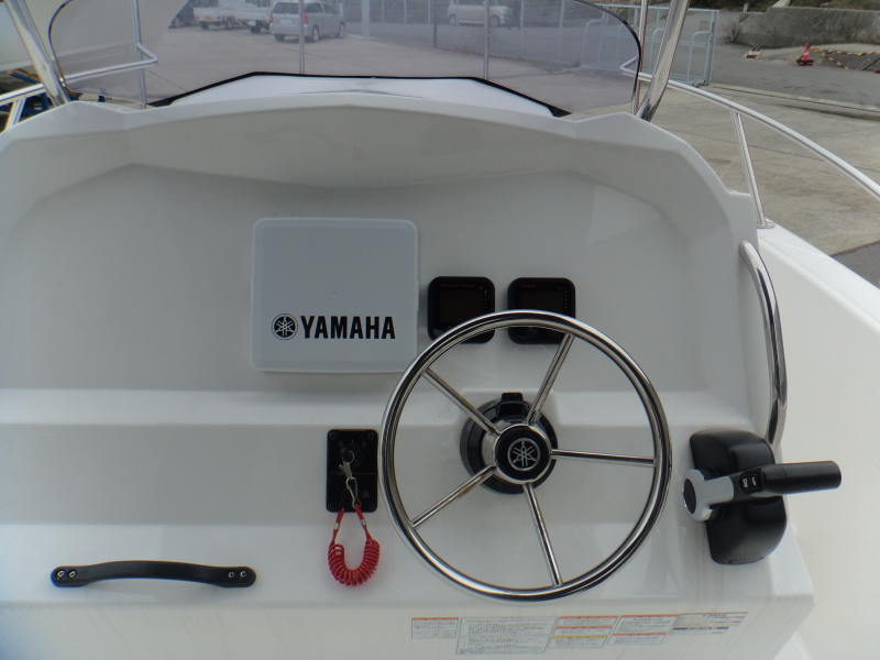 新艇中古艇販売