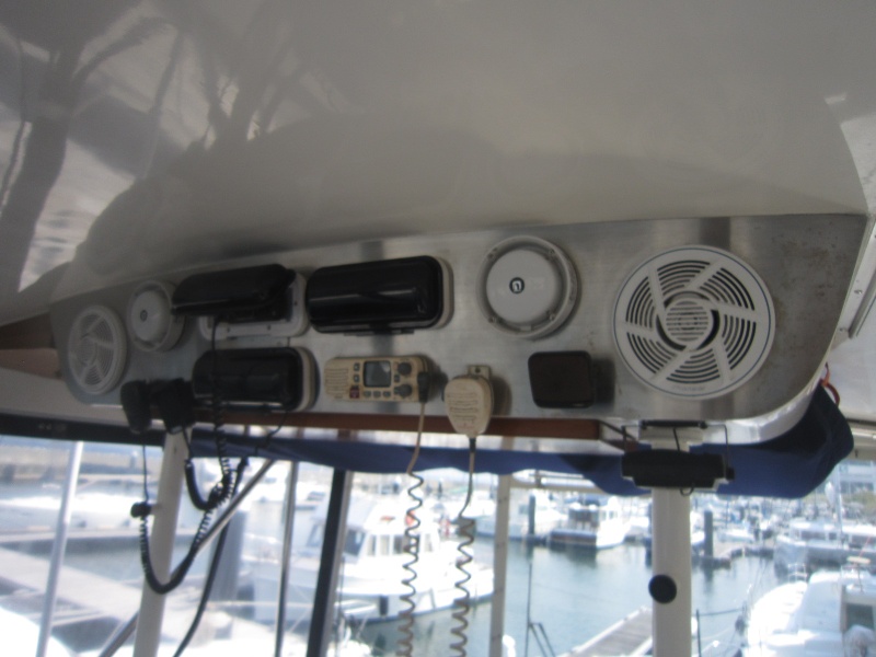 新艇中古艇販売