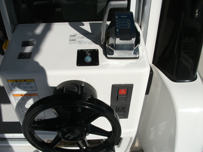 新艇中古艇販売