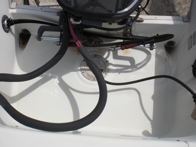 新艇中古艇販売