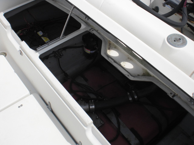 新艇中古艇販売