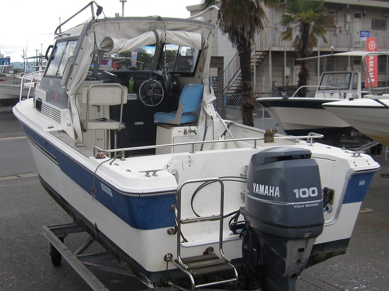 新艇中古艇販売