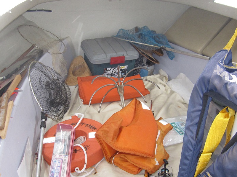 新艇中古艇販売