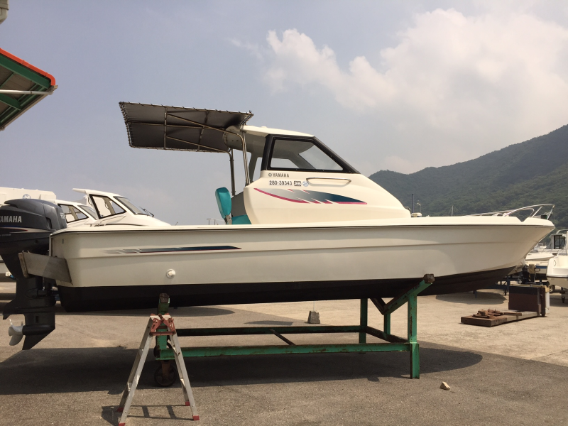 新艇中古艇販売