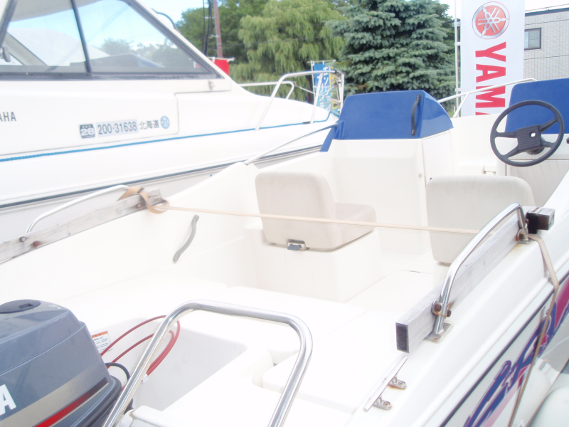 新艇中古艇販売