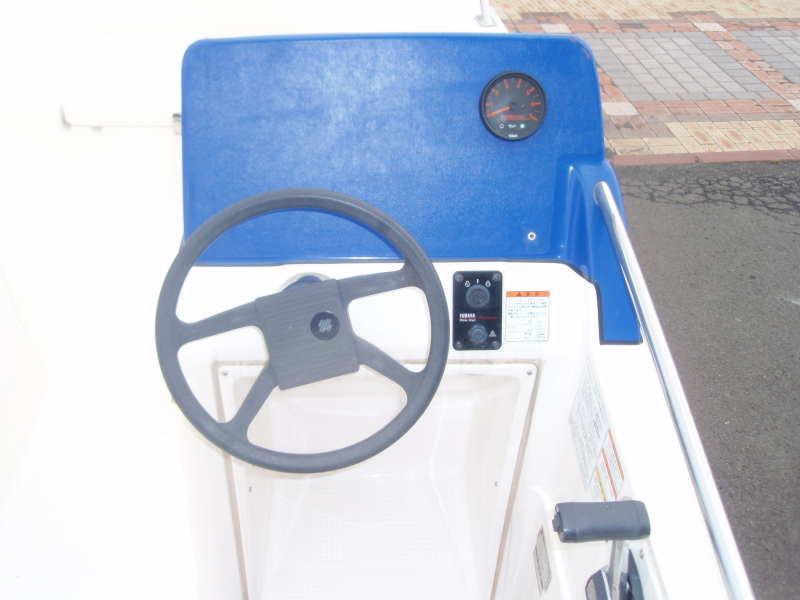 新艇中古艇販売