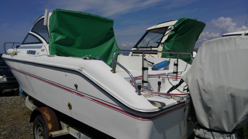 新艇中古艇販売