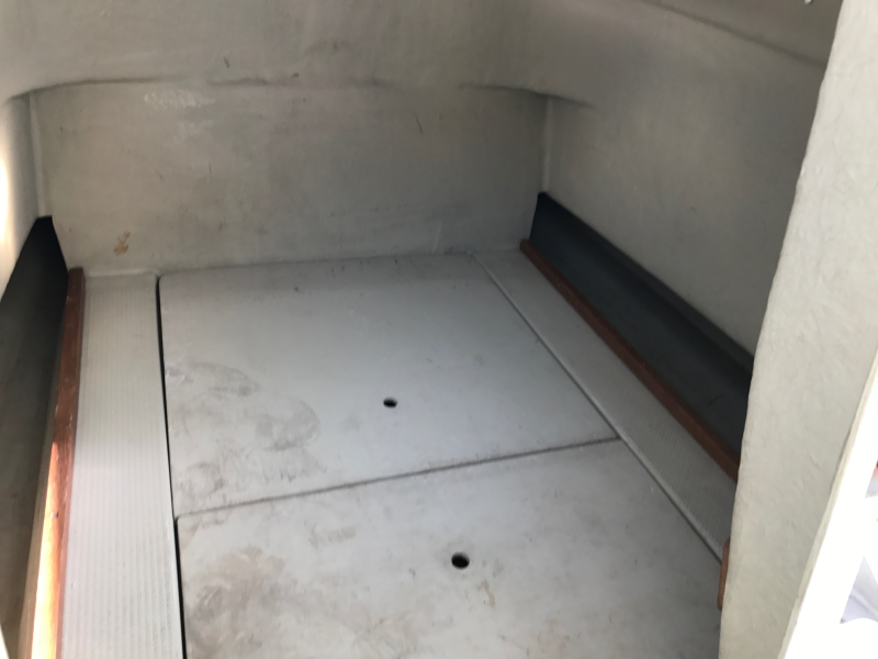 新艇中古艇販売