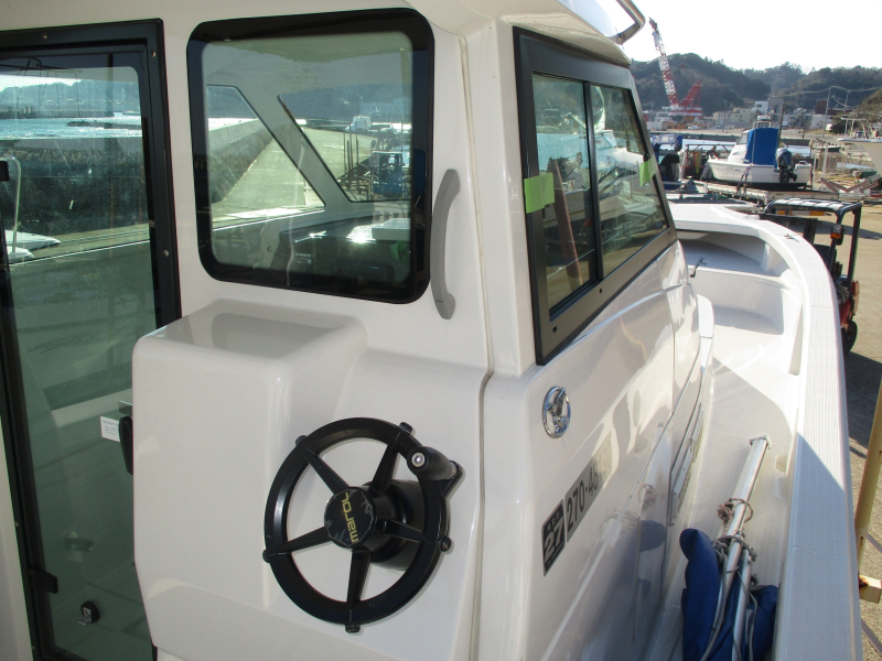 新艇中古艇販売