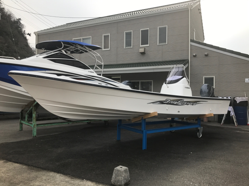 新艇中古艇販売
