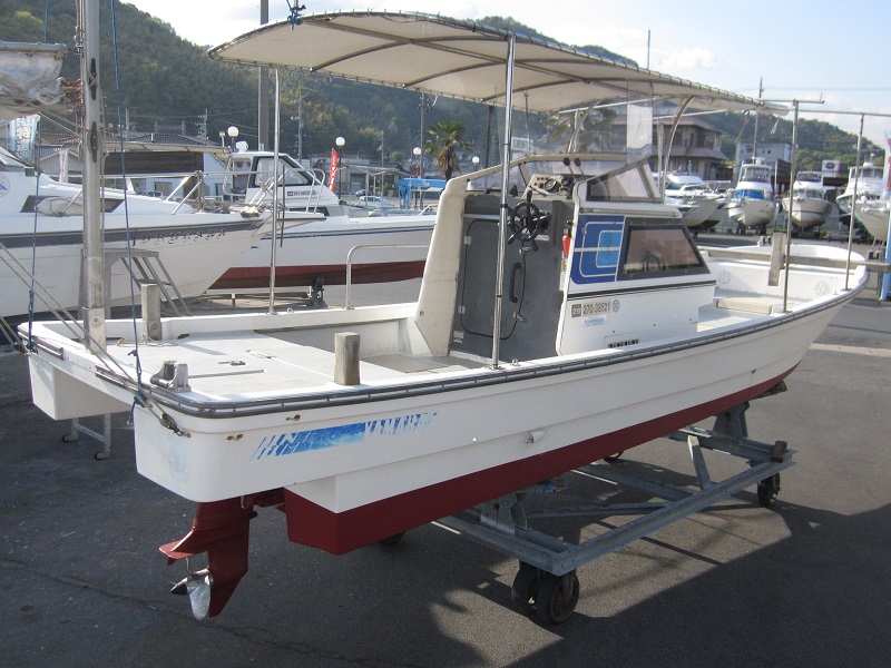 新艇中古艇販売