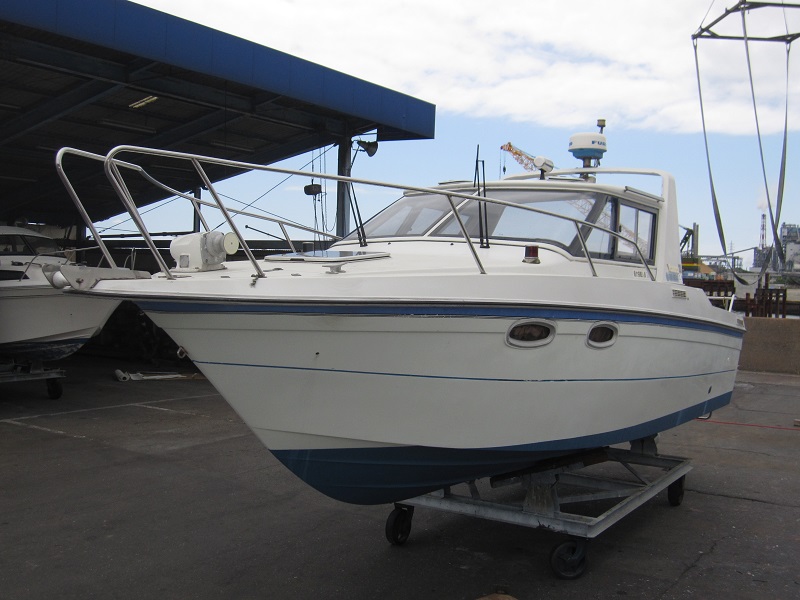 新艇中古艇販売