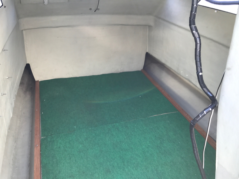 新艇中古艇販売