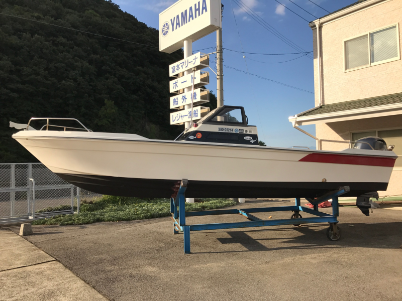 新艇中古艇販売