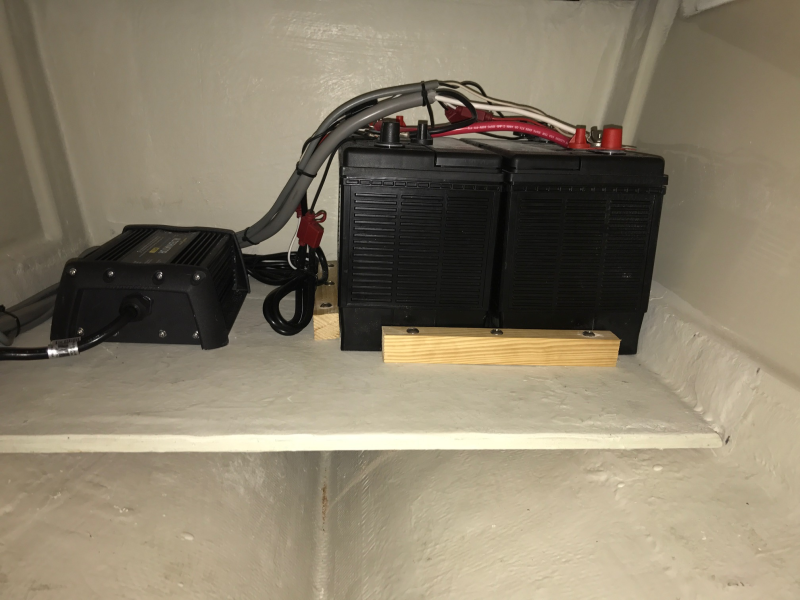 新艇中古艇販売