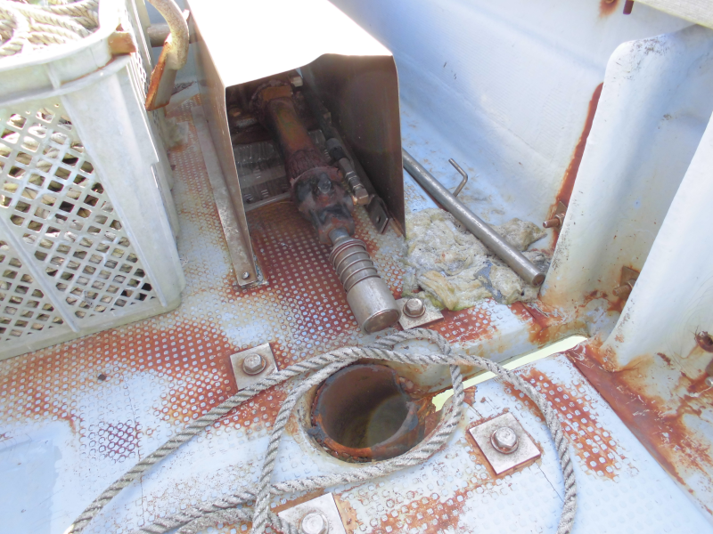 新艇中古艇販売