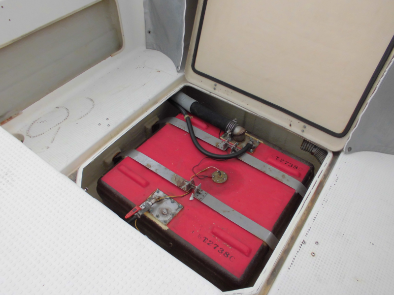 新艇中古艇販売