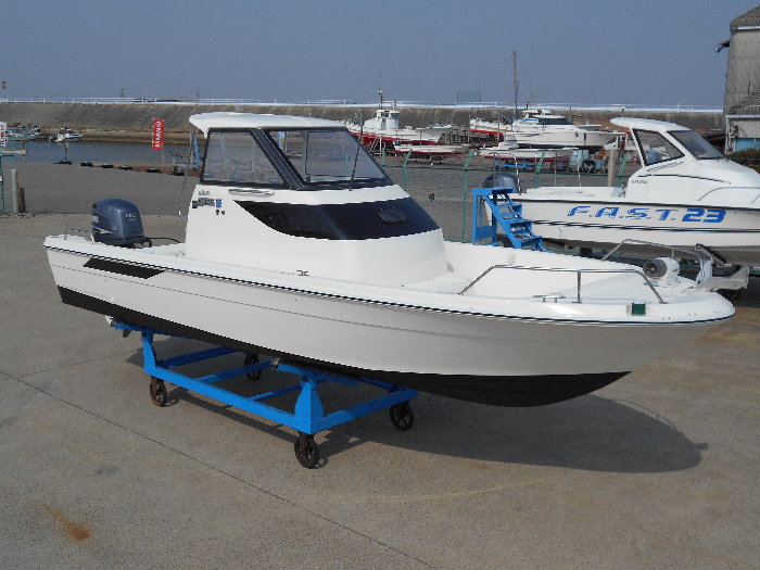 新艇中古艇販売