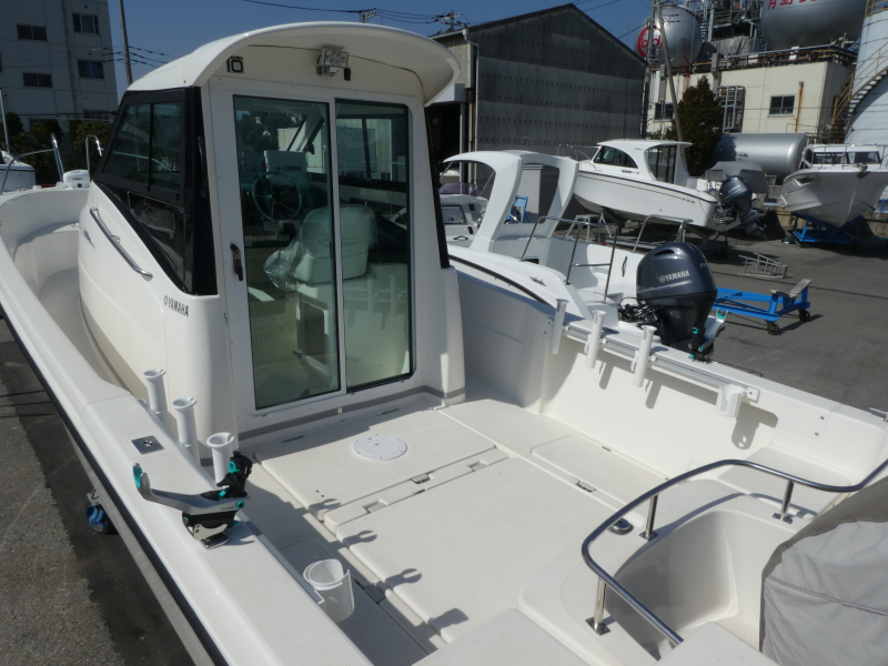 新艇中古艇販売