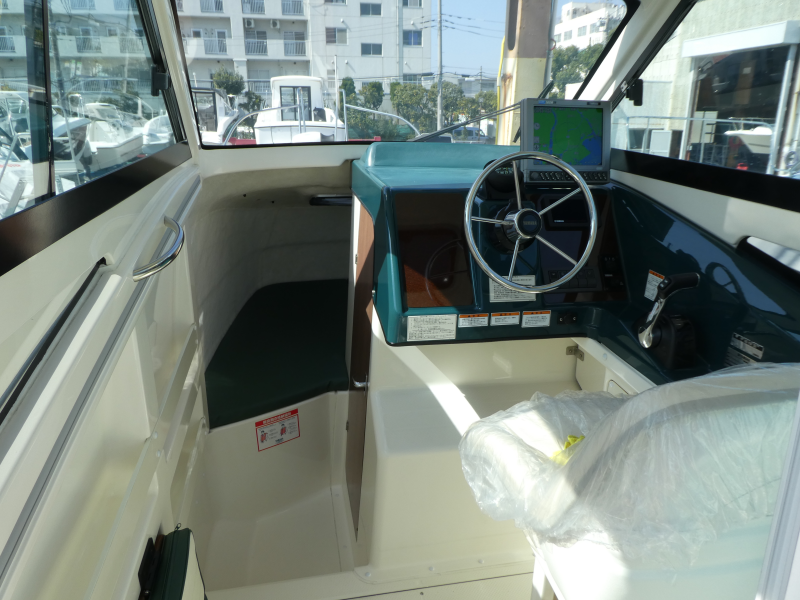 新艇中古艇販売