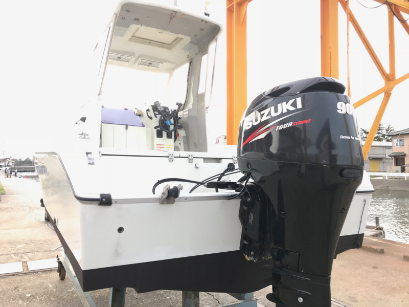 新艇中古艇販売